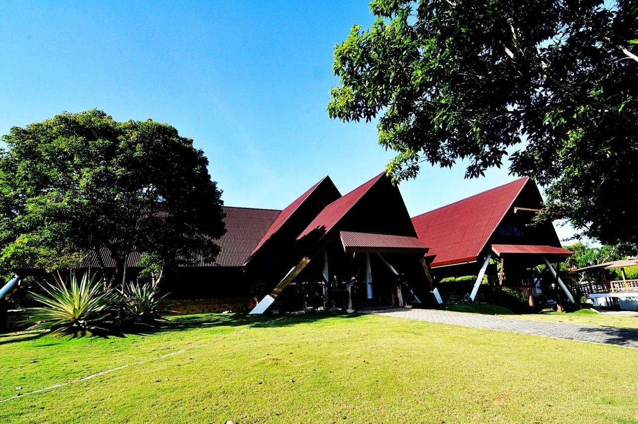 Boffo Resort Calayugan Norte Extérieur photo